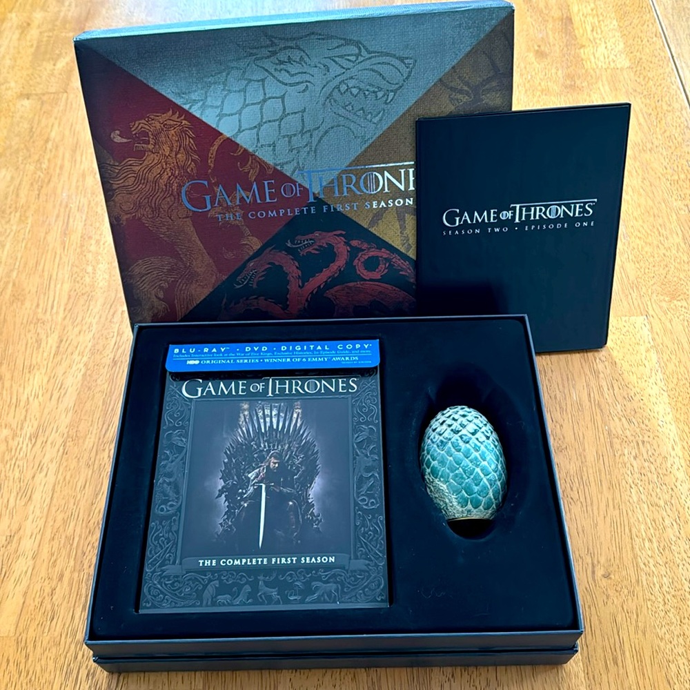 Game of Thrones First Season Collectors Edition with dragon egg